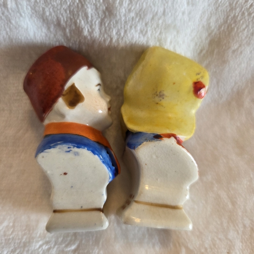 Salt & Pepper Shakers Man and Woman Bust Vintage Made In Occupied Japan Ceramic - Picture 8 of 10